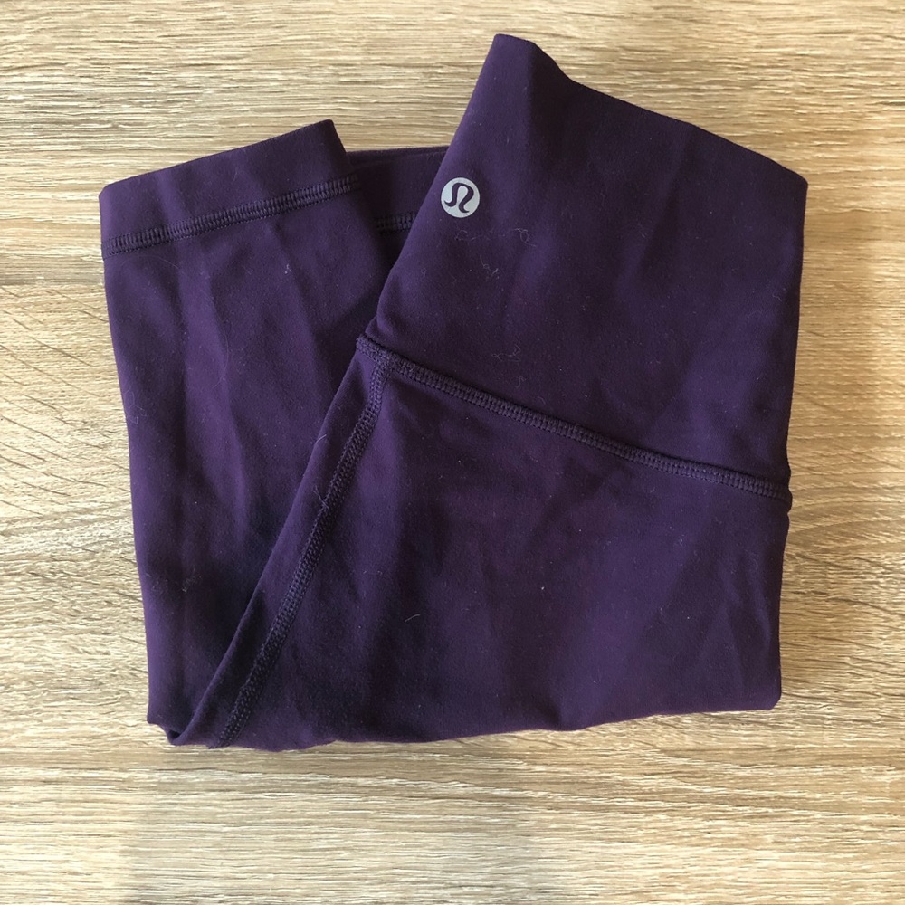 Purple Lululemon Leggings - Align size 2 EUC